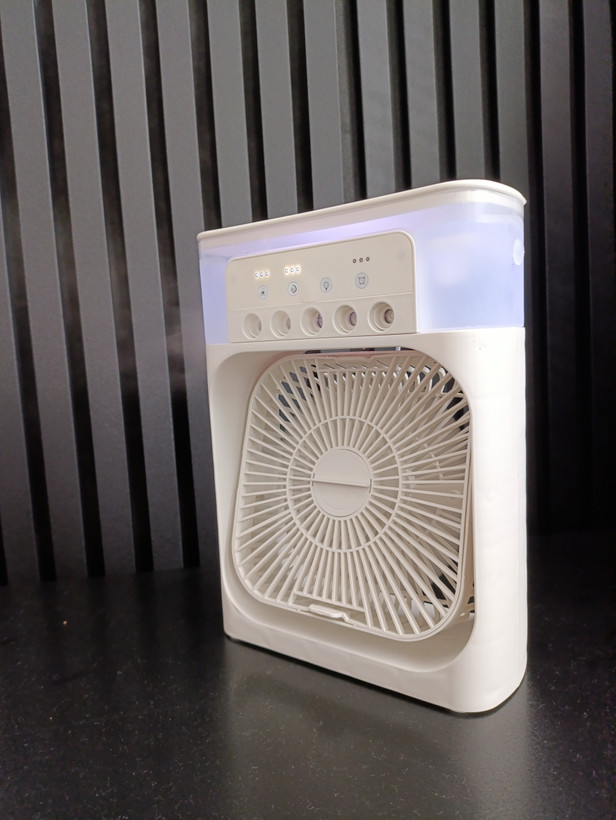 پنکه رومیزی کولر کوچک چندکاره مدل Air Cooler Fan با مهپاش و تولید بخار سرد ۳ حالته و ۵ حالته – خنککننده و مرطوبکننده هوا