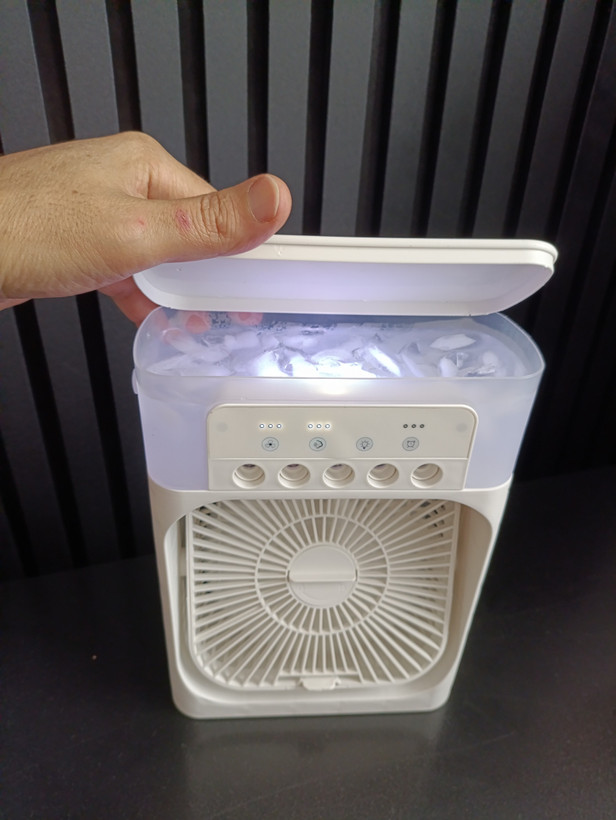 پنکه رومیزی کولر کوچک چندکاره مدل Air Cooler Fan با مهپاش و تولید بخار سرد ۳ حالته و ۵ حالته – خنککننده و مرطوبکننده هوا